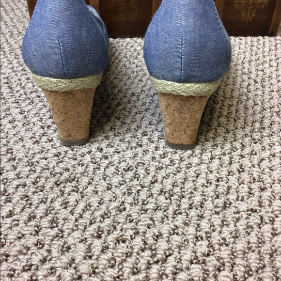 Wedge Denim Peep Toe Heel - Picture 4 of 5